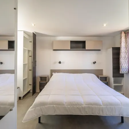 Кемпинг Mh 122 Ronce Les Bains 4*