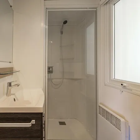 Mh 122 Ronce Les Bains Кемпинг 4*
